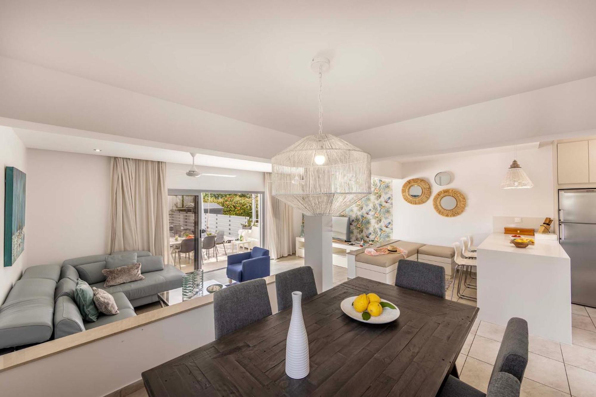 Azure Luxury Pool Villa Protaras Exterior photo